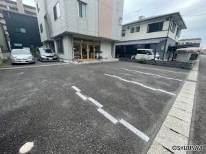 駐車場です　広々としています
