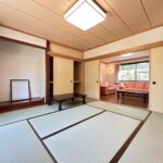 旅館を思わせる和室。素敵な空間です。