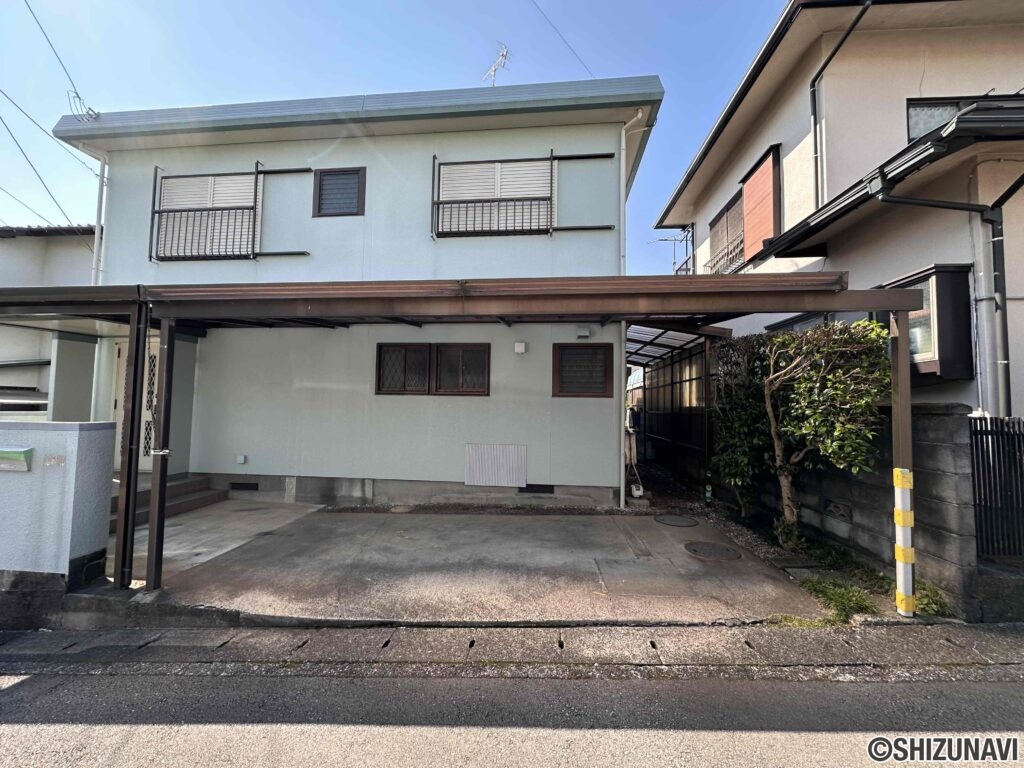 人気の門池小、中学区の物件です。