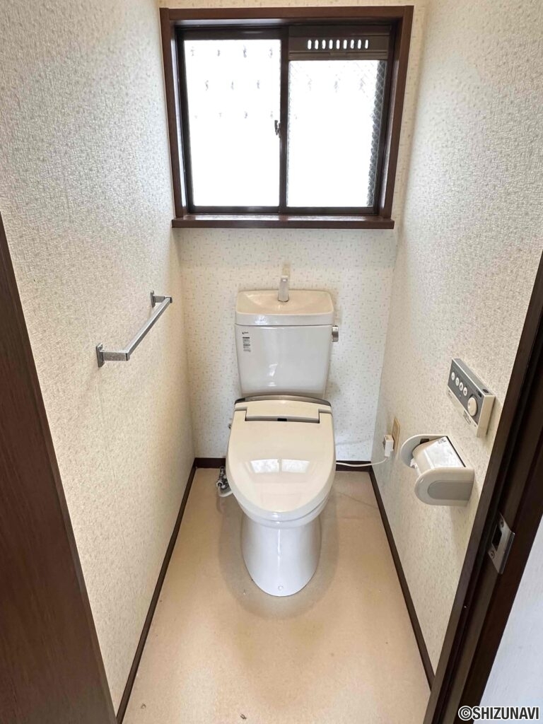 トイレは約5年前に交換済み。