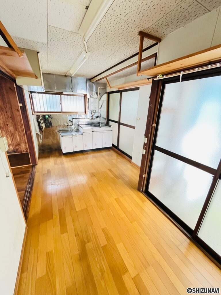 駿河区馬渕1丁目　中古戸建　4LDKの画像