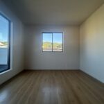 葵区　新築　部屋