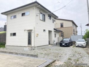 浜松市中央区白羽町　中古住宅　築5年　4SLDKの物件画像