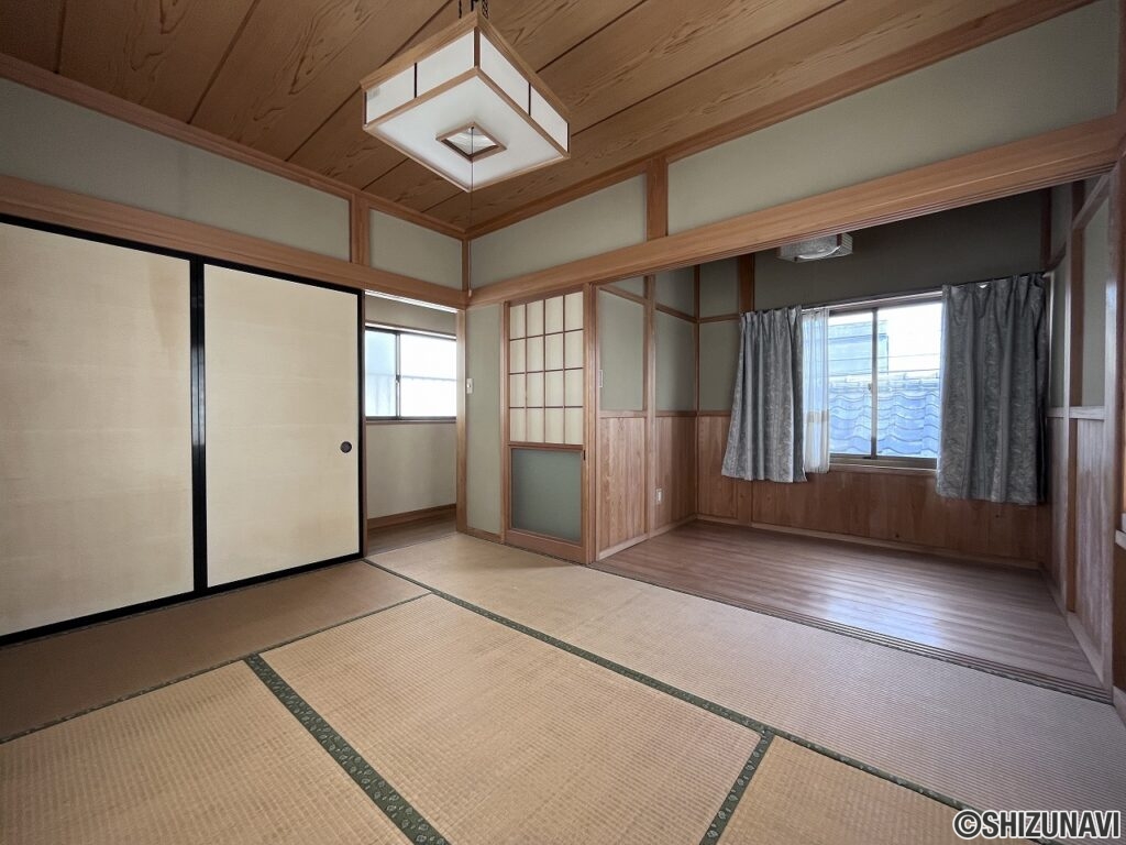静岡市　清水区三保115-12　室内