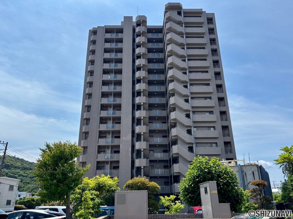 サーパス大岡公園902号室