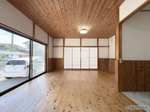 リビング　別角度です。