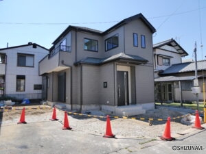 【新築一戸建て】三島市青木　4LDK　2025年8月完成の物件画像