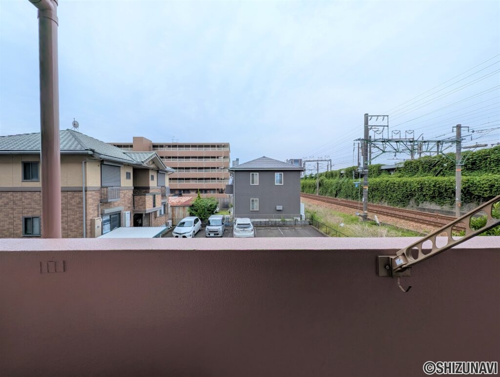 モンレーブ草薙　2階　フルリフォーム歴あり　の画像