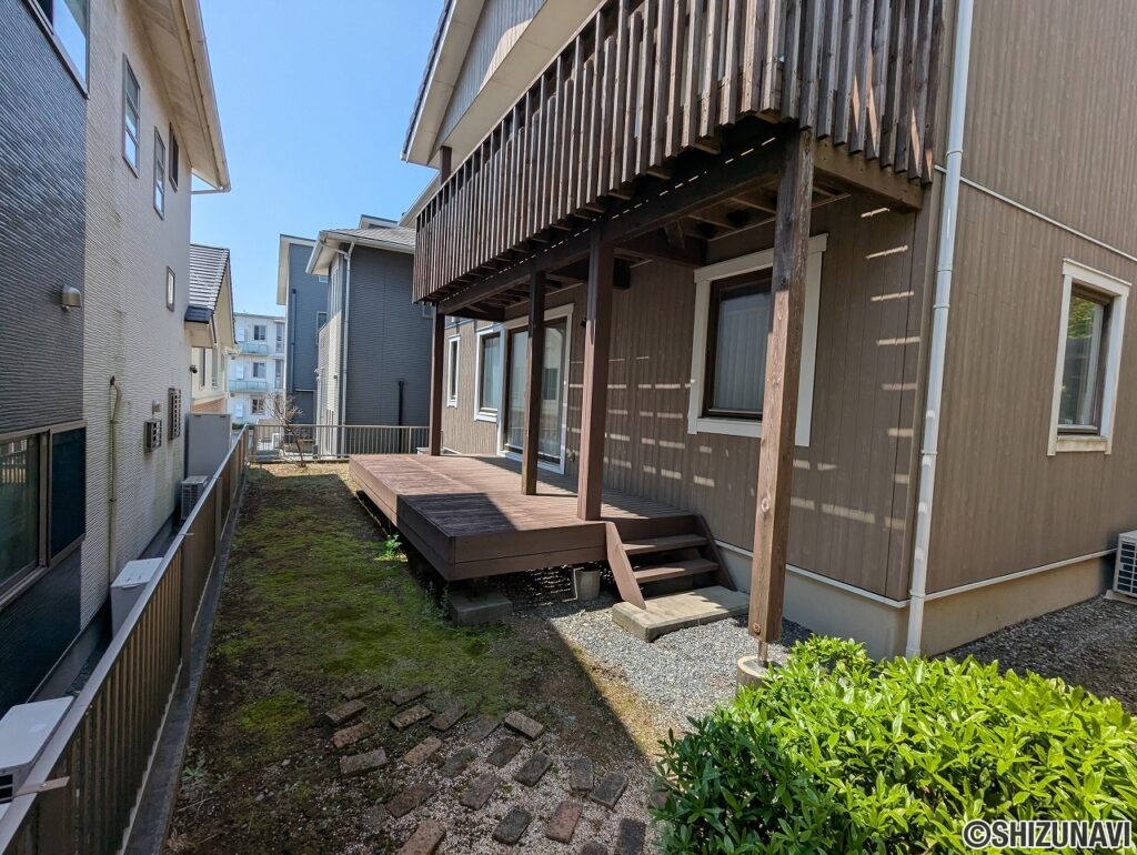 岡宮ウッドデッキ1