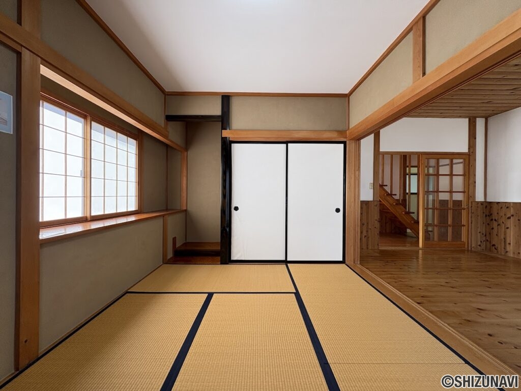 1階和室　別角度です。
