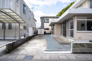 空き家買取専科　藤岡4丁目　駐車場