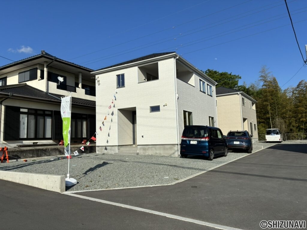 新築一戸建て　富士宮市 小泉 (富士根駅) 2階建 3LDKの画像