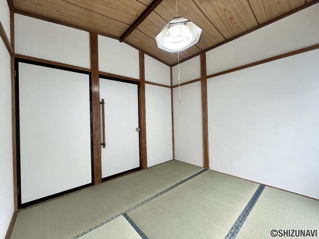 洋室横和室4.5帖