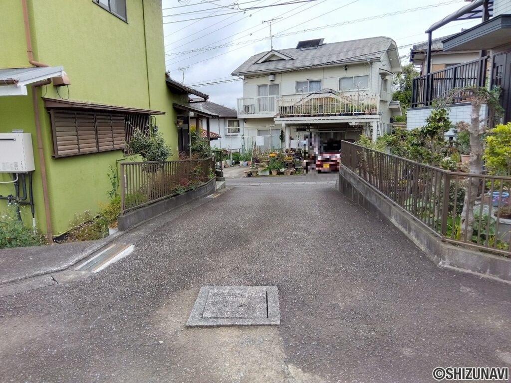 富士宮市小泉　中古住宅　外観