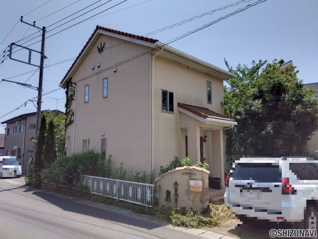 裾野市富沢　中古住宅　外観