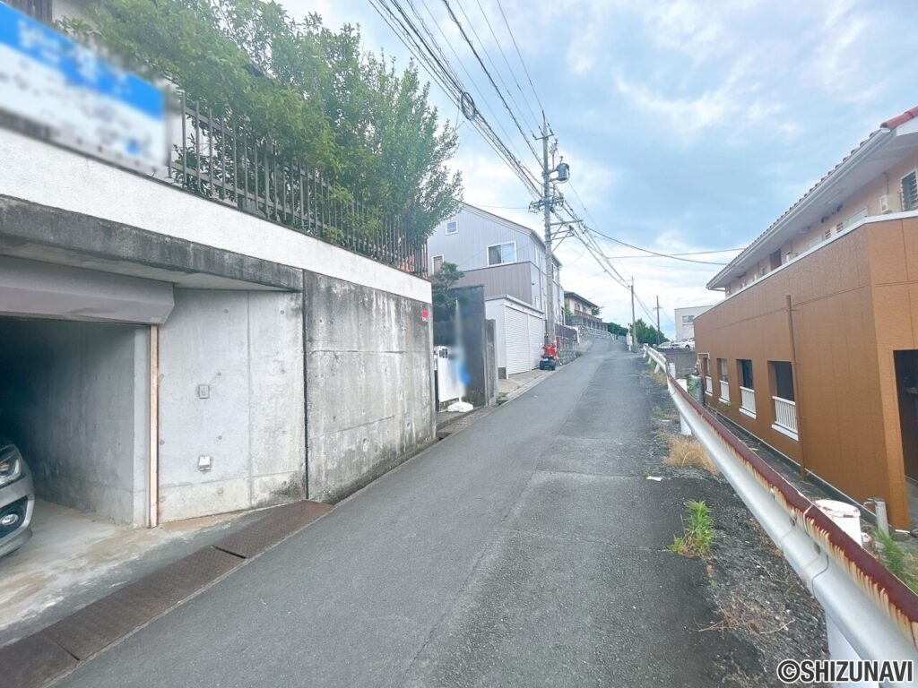 【前面道路】
