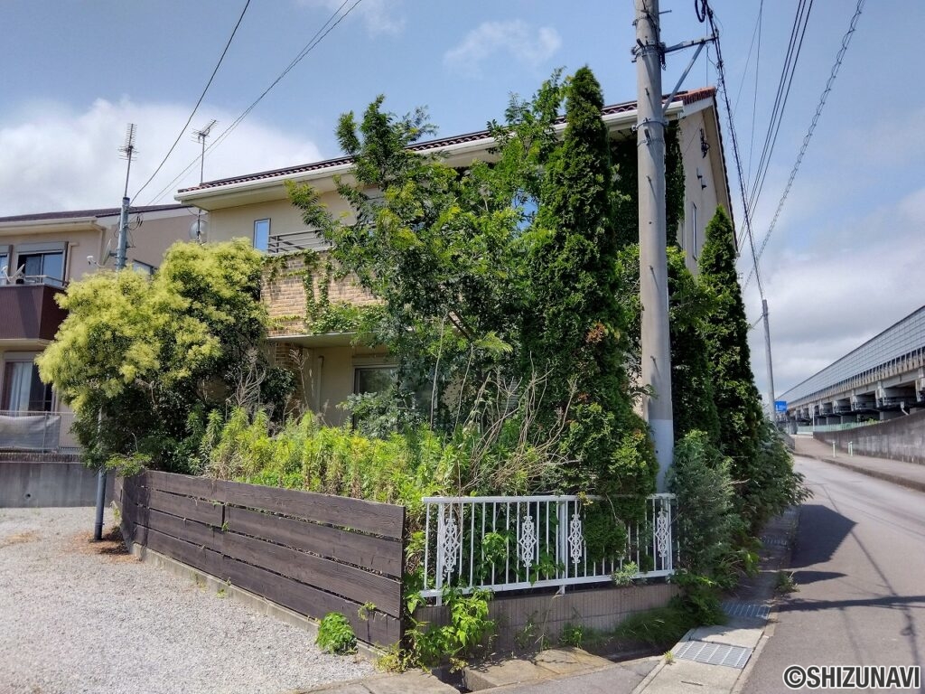 裾野市富沢　中古住宅　外観