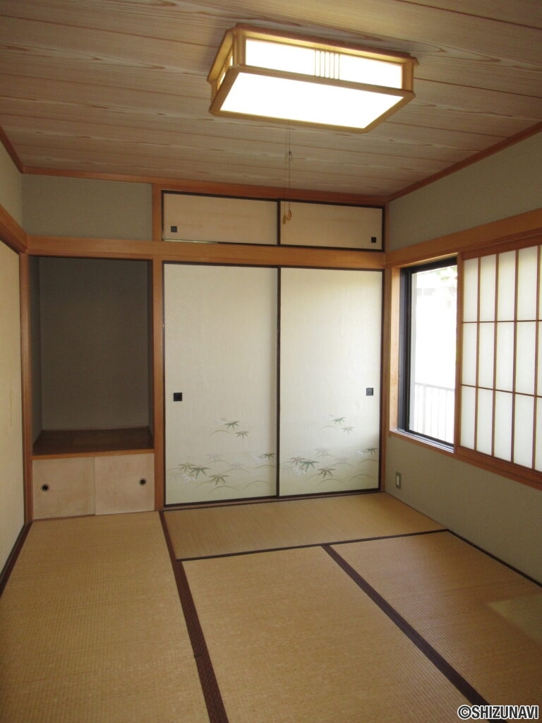 ハイム　ドマーニ　三島市栄町　内観