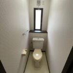 2階トイレです