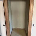 収納と収納の間のスペースです