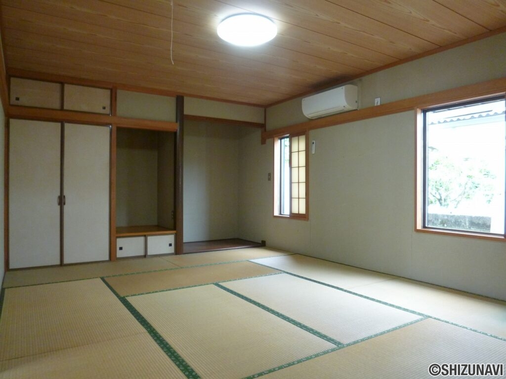 1階和室は約10畳　リビングと隣接
