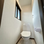 【リフォーム済/2階トイレ】2階のトイレも新品いたしました。