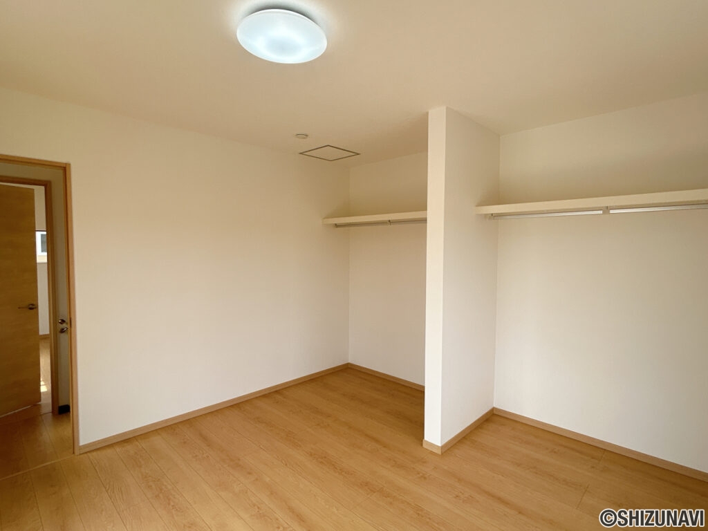 カチタス　益津下　2階北側洋室