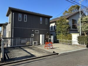 伊豆の国市南條　セキスイハイム中古住宅　外観