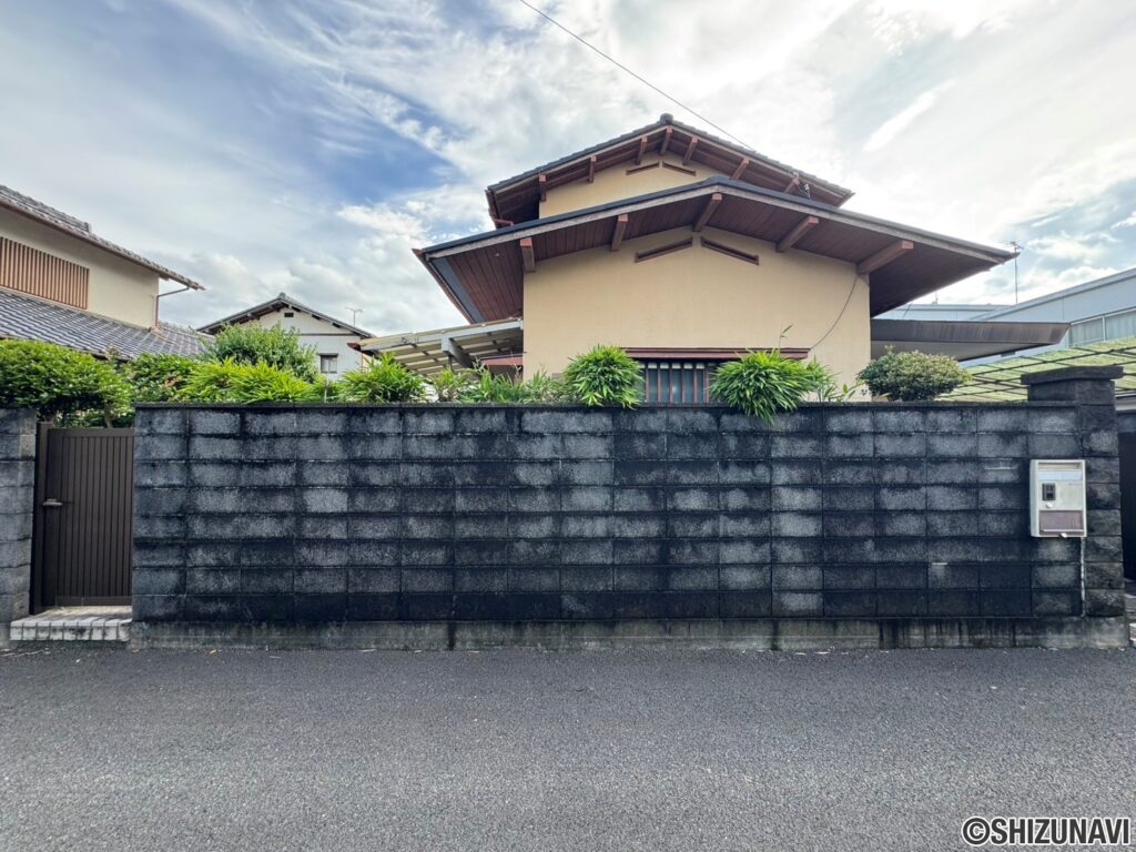 間口も約15ｍと十分な長さがございます。