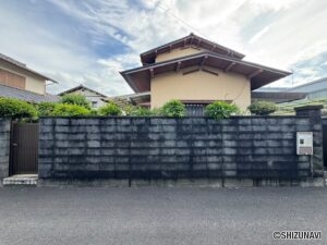 間口も約15ｍと十分な長さがございます。