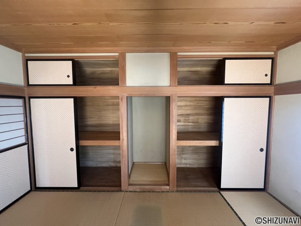 和室の収納もございます