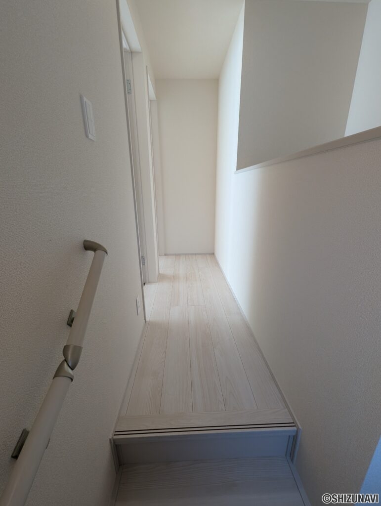 3階廊下の画像です。