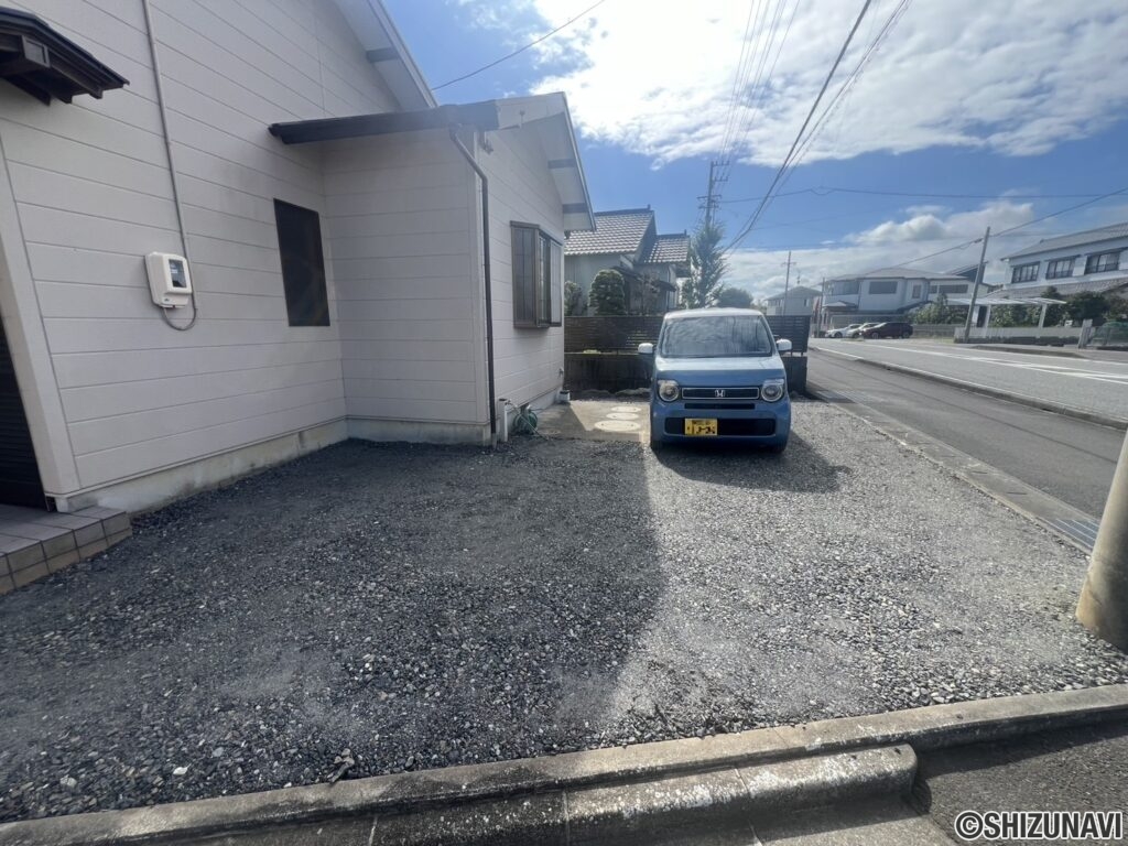 大型車でも問題なく駐車できます