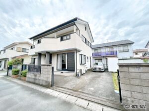 磐田市福田　4LDK　中古住宅の物件画像