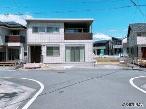 富士市森島　2017年完成セキスイハイム中古住宅　富士南小・富士南中の物件画像