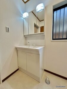 富士宮市小泉戸建て 洗面台