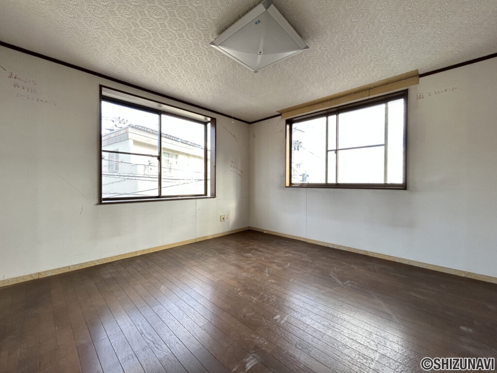 【リフォーム中3階約9.5帖洋室】