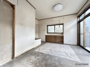 【リフォーム中リビング別角度】