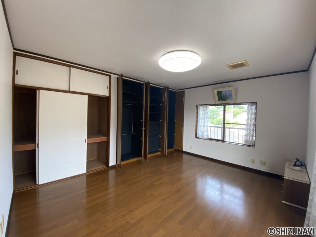 御前崎市池新田　5LDK　中古住宅の画像