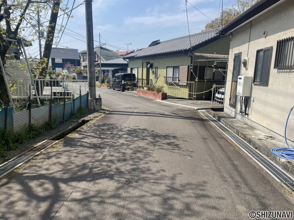本物件前面道路