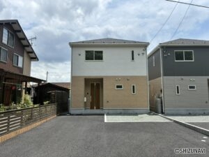 駿東郡清水町 徳倉 (沼津駅) 2階建 4LDKの画像