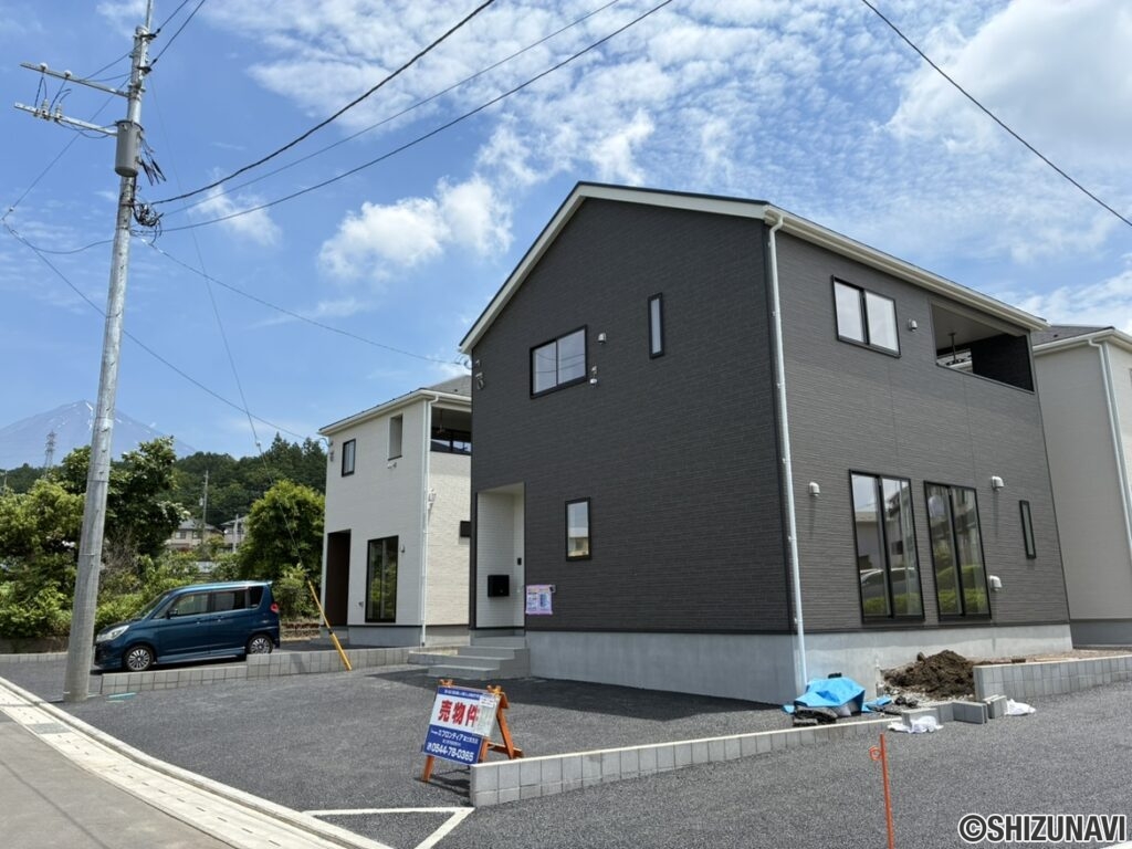 新築分譲住宅　富士宮市大岩第15　2号棟の画像