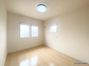 袋井市深見　4LDK・築3年　中古住宅の画像