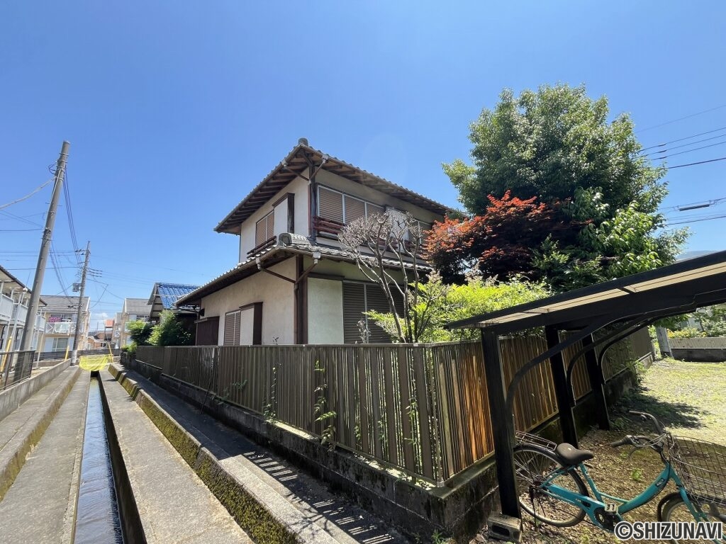 御殿場市新橋に60坪以上の住宅用地が出ました！の画像