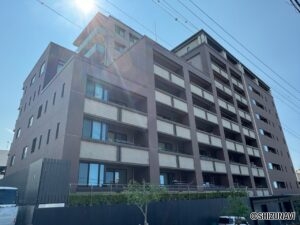 ル・シェモア鴨江　312号室　99㎡超の角部屋の物件画像