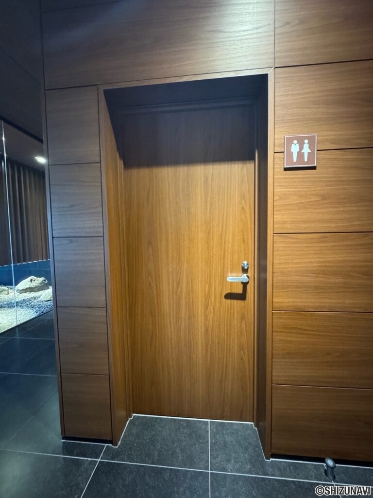 共用トイレ
