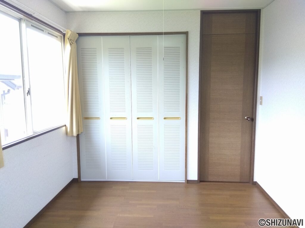 2階洋室（6.1帖）