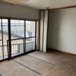 【1，2階部分飲食店利用】浜松市中央区鴨江4丁目　中古住宅　鉄骨造3階建ての画像