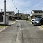 南東側道路別角度からの写撮影です。