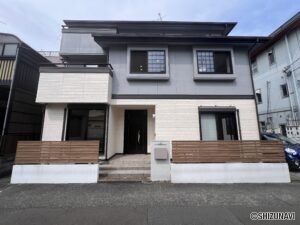 【リフォーム済/仲介手数料不要】駿河区寿町　一条工務店施工　6SLDKの広々とした室内の画像